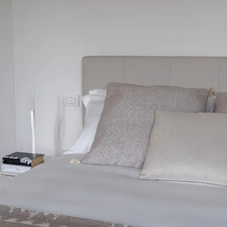 Design With Balcony On The Grand Canal R&r Venedig